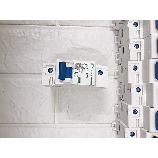 Cầu dao CB DC ngắt điện một chiều DC dòng cao 150A