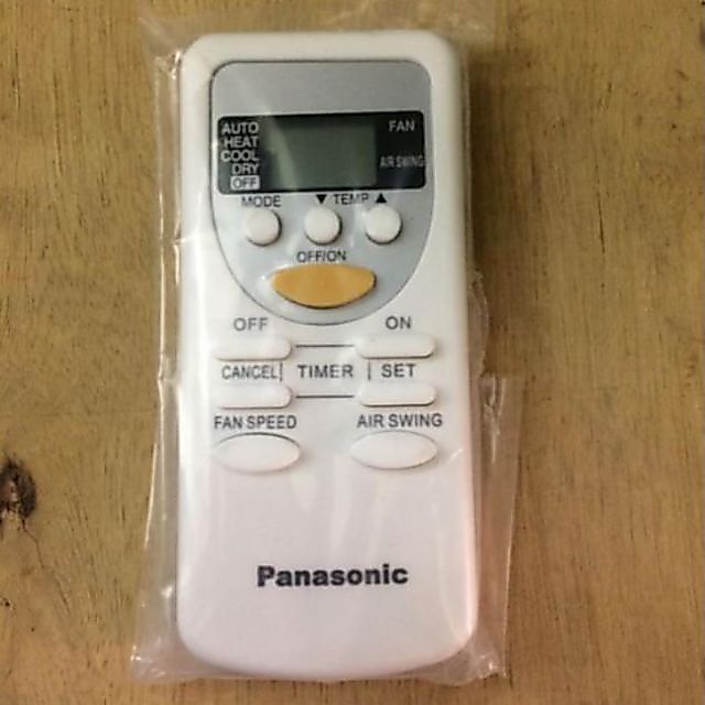Điều khiển điều hòa Panasonic kèm pin