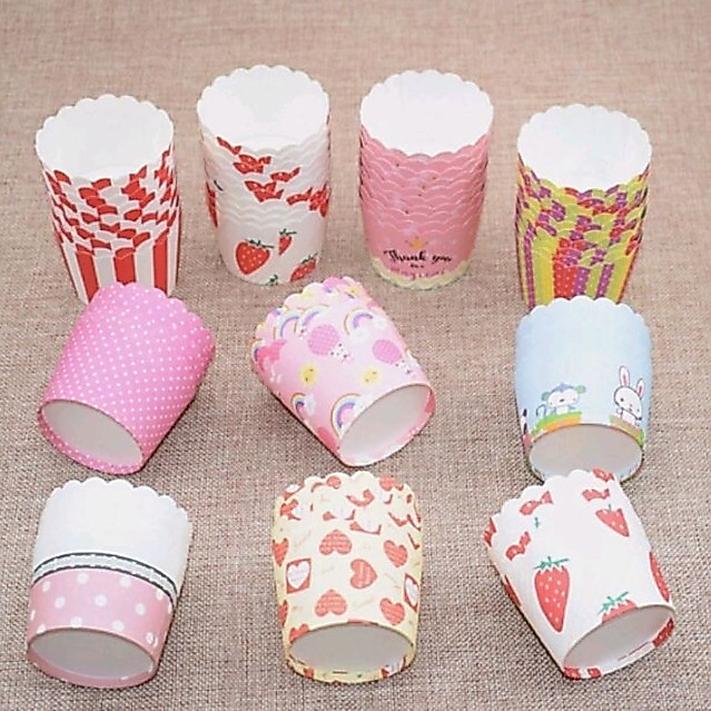 (1 Dây = 50 cup giấy ) Cup giấy cứng làm bánh Cupcake 6c