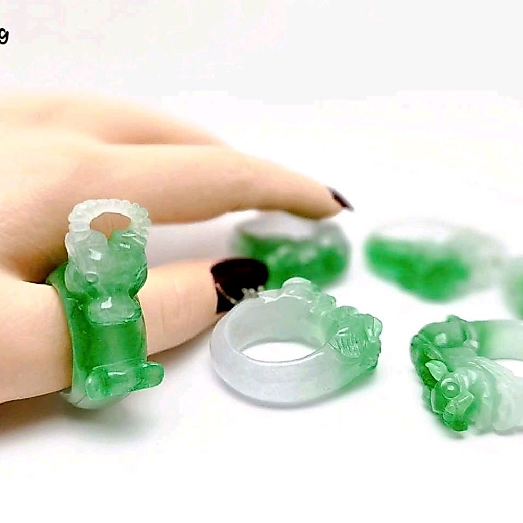 Nhẫn trâu màu xanh trắng, tặng kèm hộp (Ms: SPOO2140, N2600)