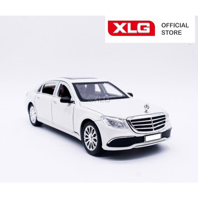 Mô hình xe ô tô Mercedes Benz E300 1:24 hợp kim có đèn led âm thanh cao cấp - Rubik Ocean