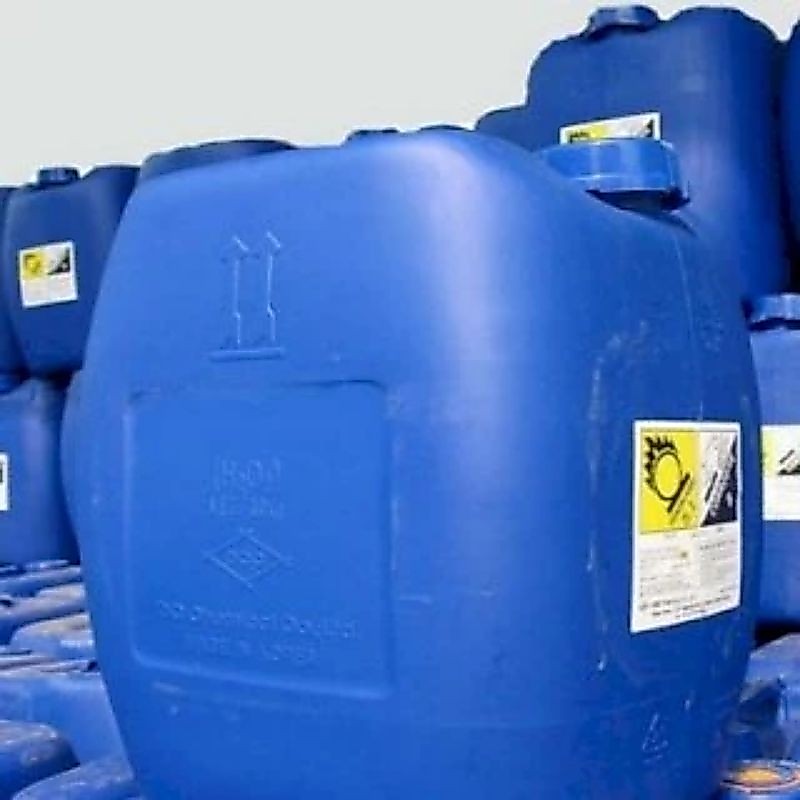 HCL 32% can 30kg ( vệ sinh công nghiệp , sử lý hồ bơi)