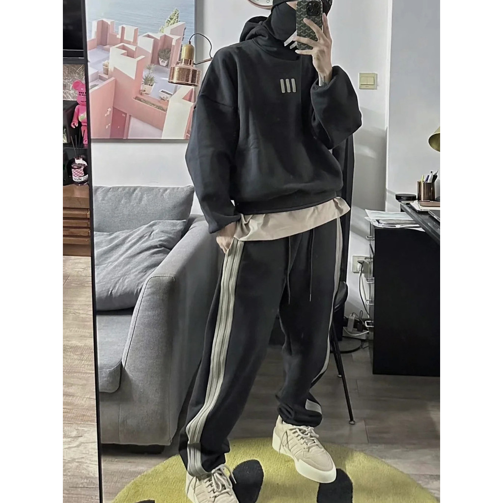 JFRC FOG CRAZY Main Line ESSENTIALS Joint Name FEAR OF GOD Three-stripe loose casual jogger pants