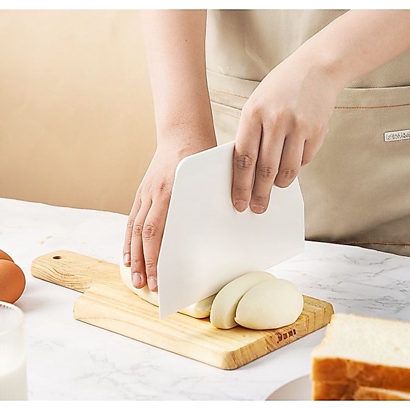 Miếng chà láng + cắt + vét bột
