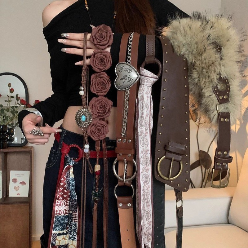 Thắt lưng nữ màu nâu sang trọng, phù hợp mùa thu đông