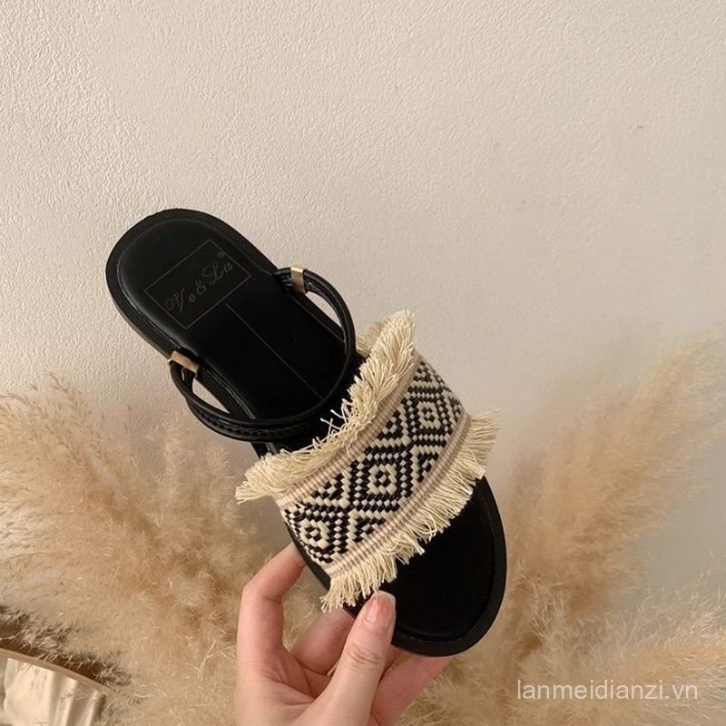 Retro La Mã Dệt Flat Dép 2026 Mùa Hè Influencer ins Hợp Thời Trang Phù Hợp Với Váy Flat Đi Biển La M