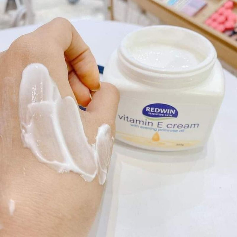 [Hàng Trung] Kem Dưỡng Ẩm Toàn Thân, Lotion Redwin Vitamin E Giúp Da Trắng Sáng, Mịn Màng Loại 300g 
