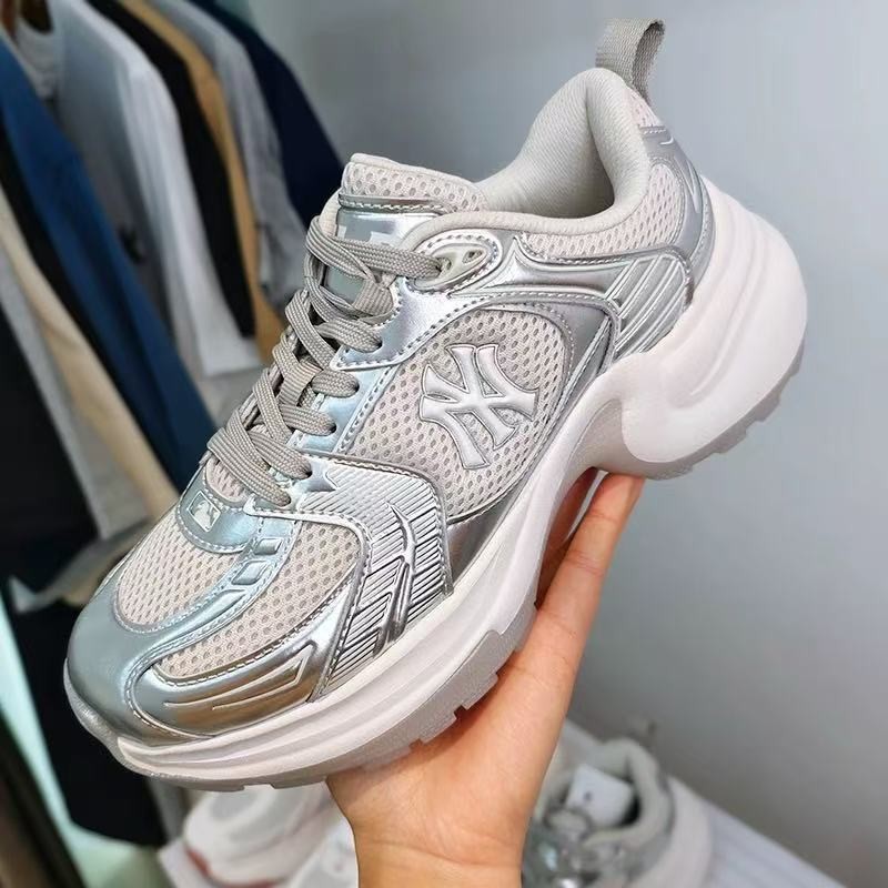 Mùa Xuân 2025 Phong Cách Mới MLB Giày Nữ Lưới Khâu Đế Dày Tăng Chiều Cao Thời Trang Bố Giày Thể Thao