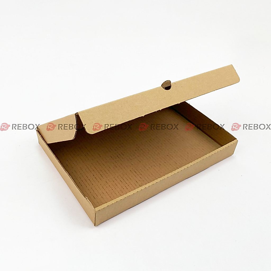 Hộp carton dẹt 30x25x3 cm - 75 hộp đóng hàng, hộp gói hàng, hộp quà, hộp nắp gài - RMD31