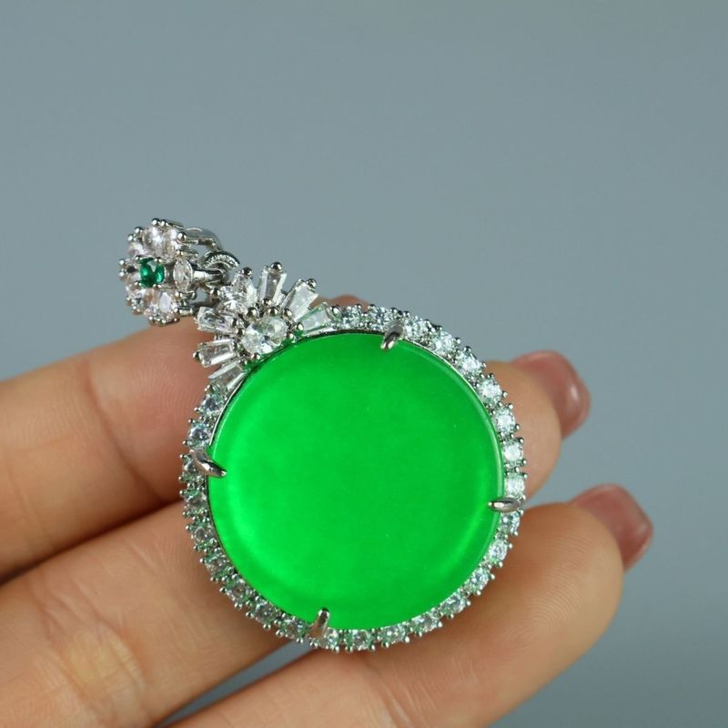 Chính hãng Jadeite Ice Seed Full Green Round No Matter Mặt dây chuyền nữ dát bạc Thương hiệu an toàn