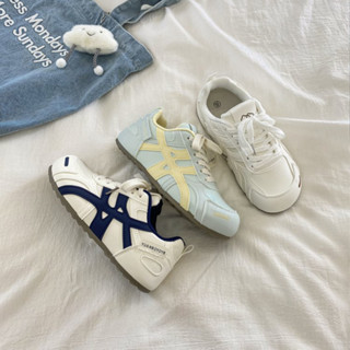 Phong Cách Hàn Quốc Mũi Tròn Thoáng Khí Màu Trơn Thời Trang Thấp Gót Thể Thao PU Sinh Viên Mặc Ngoài Trời Nhẹ Giày Thường Nhà Máy Giá Bán Buôn