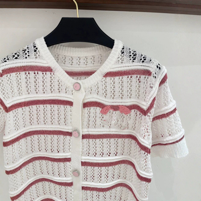 O0YE C##H Pink striped two-tone hollow-out knitted cardigan, casual, simple, stylish, and versatile
