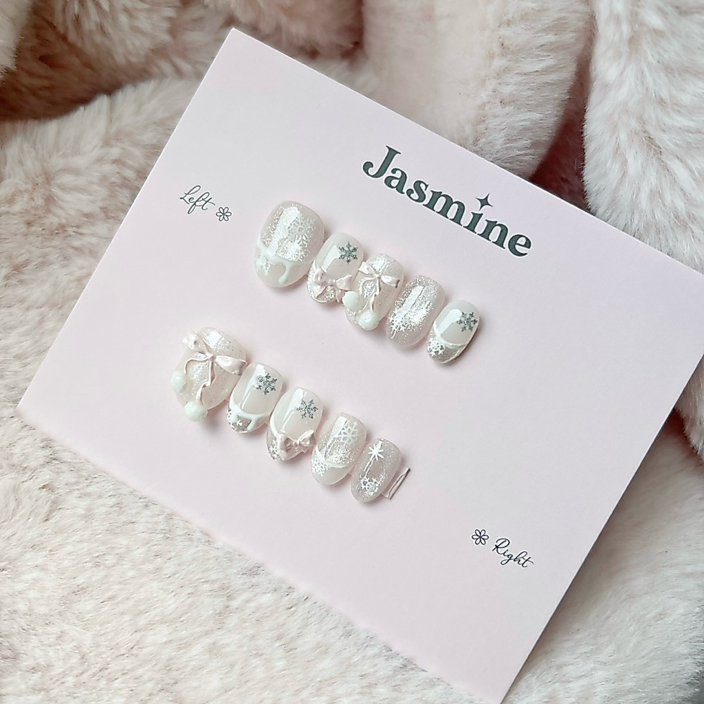 Nailbox thiết kế "Icy Bloom Pink" mắt mèo ánh tuyết, nhũ tu 3D, charm nơ quả bông tuyết nhỏ lông nhũ