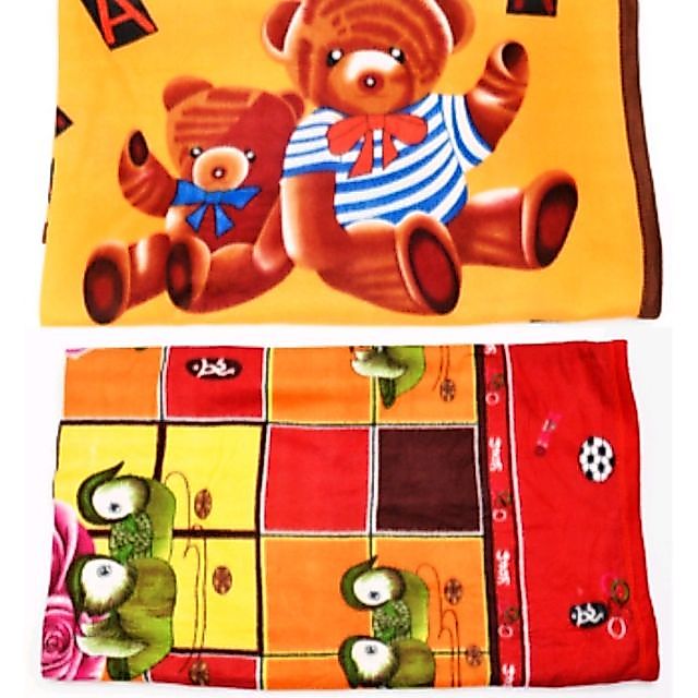 Mền nỉ 1m6 x 2m ( mẫu ngẫu nhiên )