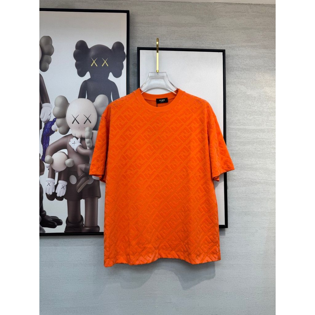 FENDI Mùa Hè Phong Cách Mới Áo Thun Ngắn Tay Nam Nữ Cặp Đôi Thoải Mái Đồng Bộ Bên Trong Trang Trọng 