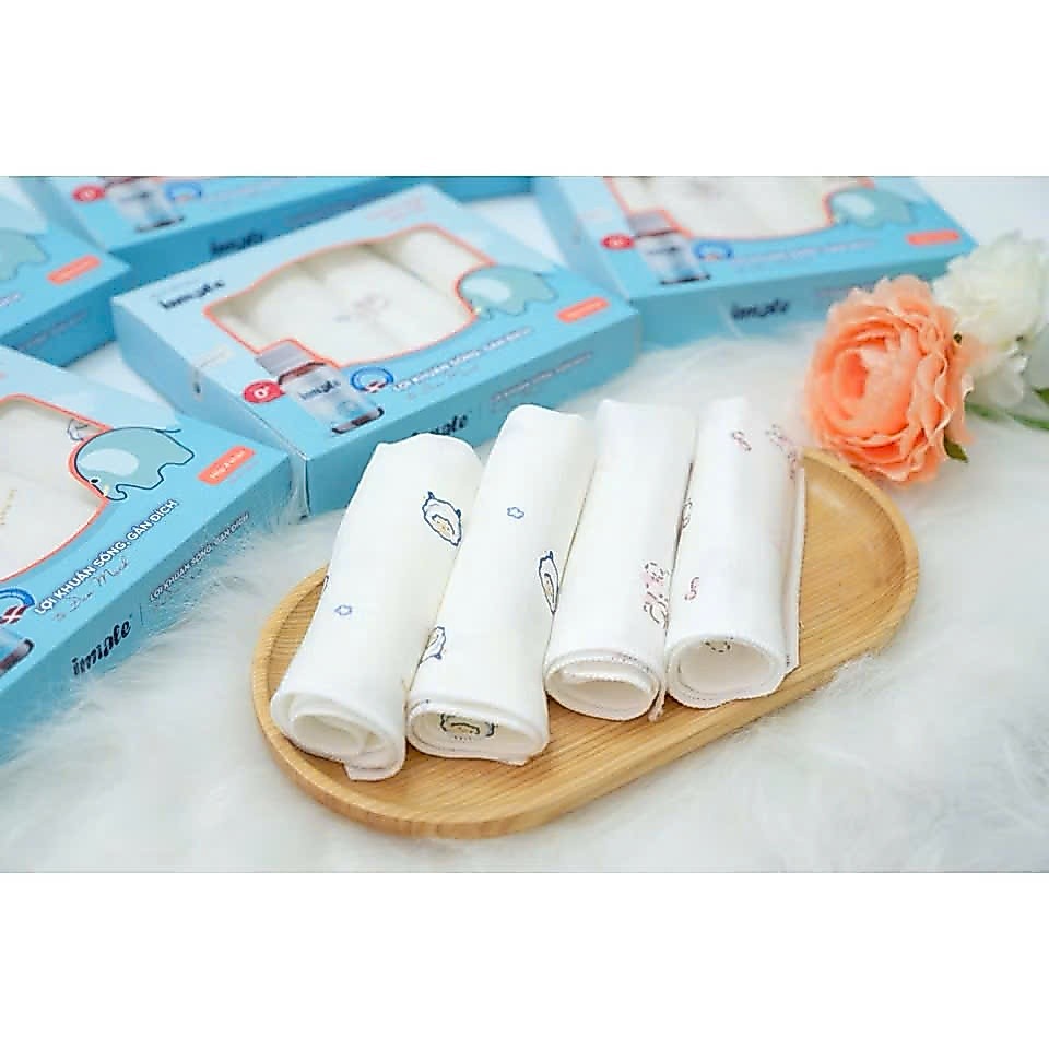 [QUÀ TẶNG KHÔNG BÁN] Hộp 04 khăn sữa sợi tre cao cấp cho bé - Mềm mịn, thoáng nhẹ, thấm hút tốt