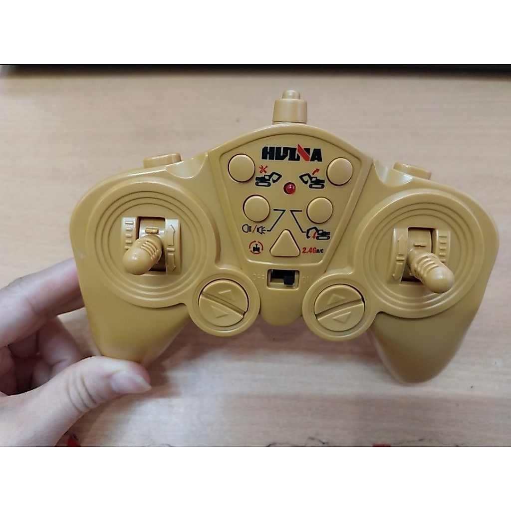 DKCT18 Tay điều khiển rời dùng cho máy xúc huina 15 kênh 1535 ,1550