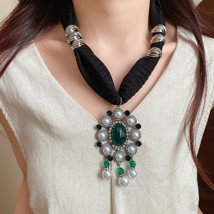 Vòng cổ boho với Pendant Oval Pearl - Style Bohemian