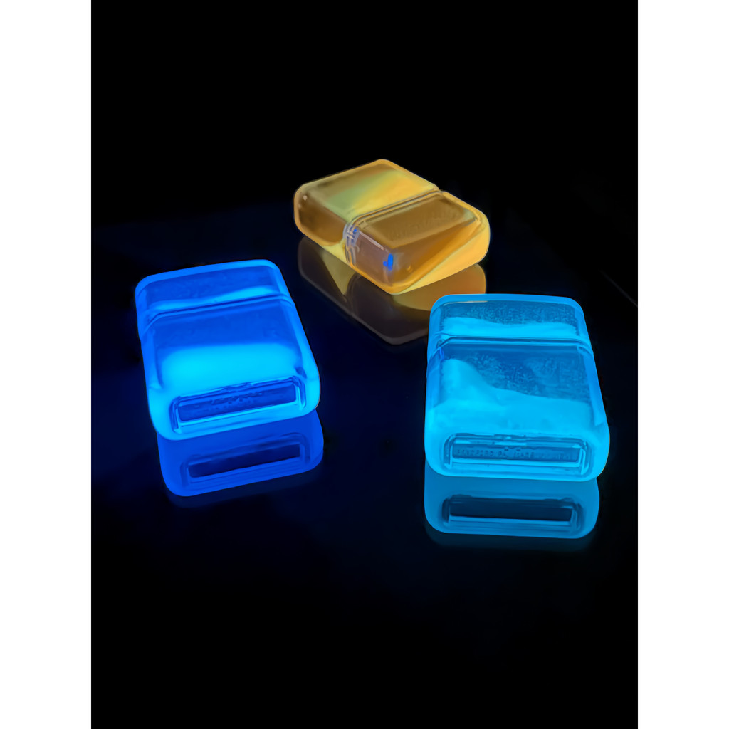 Ốp lưng phát sáng lấp lánh lấp lánh mát dầu hỏa Tik Tok Little Red Book Bán chạy Vỏ bảo vệ Zippo Acr