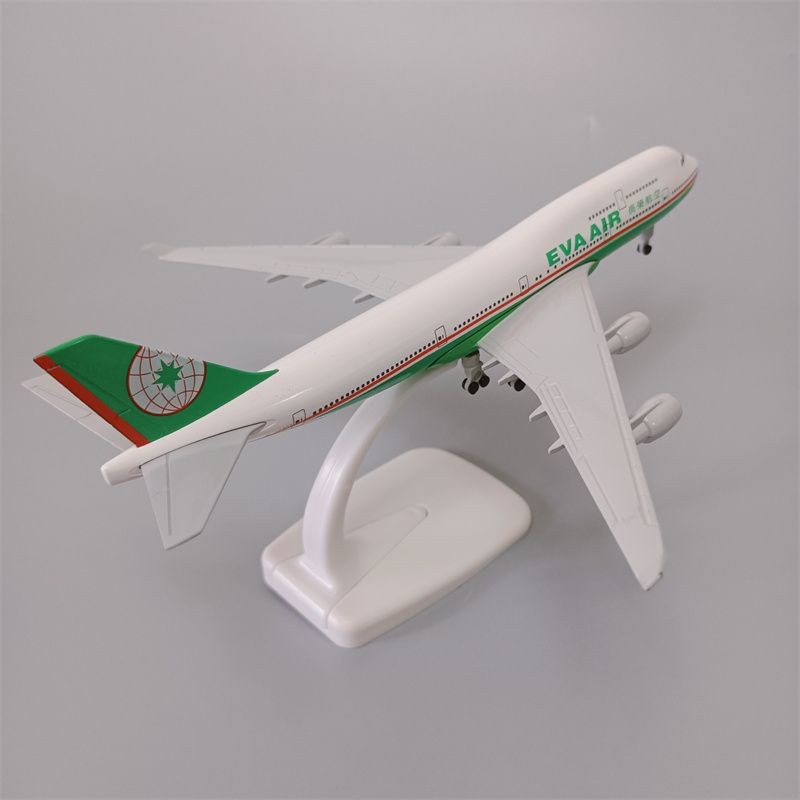 2025 Sản Phẩm Mới 20cm Đài Loan EVA AIR EVA AIR Máy Boeing B747 Hợp Kim Mô Phỏng Máy Bay Mô Hình Có 