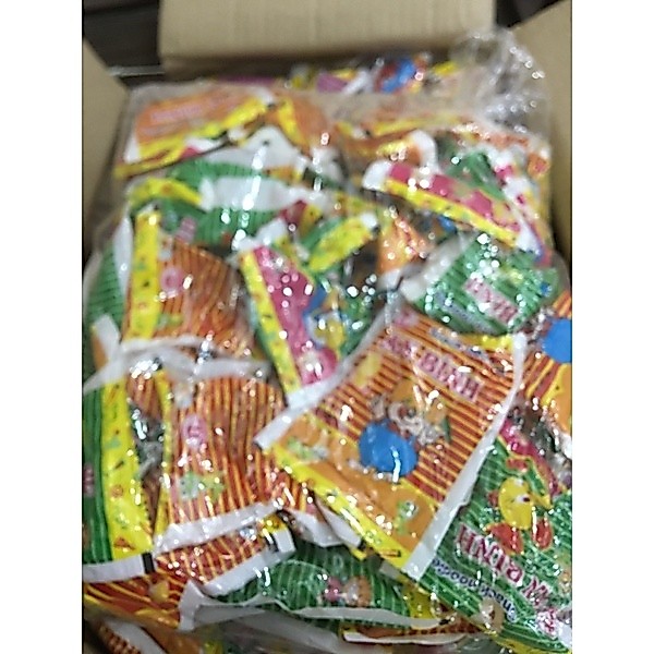Năm mươi gói mì trẻ em