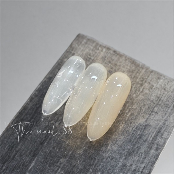 Sơn gel xeijayi hot màu vàng nude T66