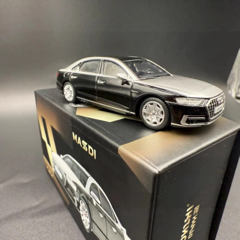 1: 64 Audi A8L Horch Edition đôi màu hợp kim xe hơi trang trí Đồ trang trí
