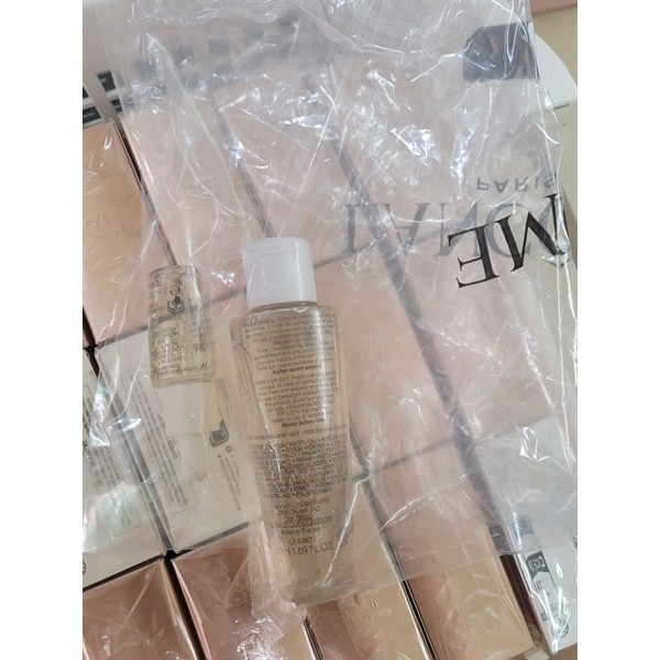 Set 2 món L4nc0me gift macys tẩy trang màu trắng