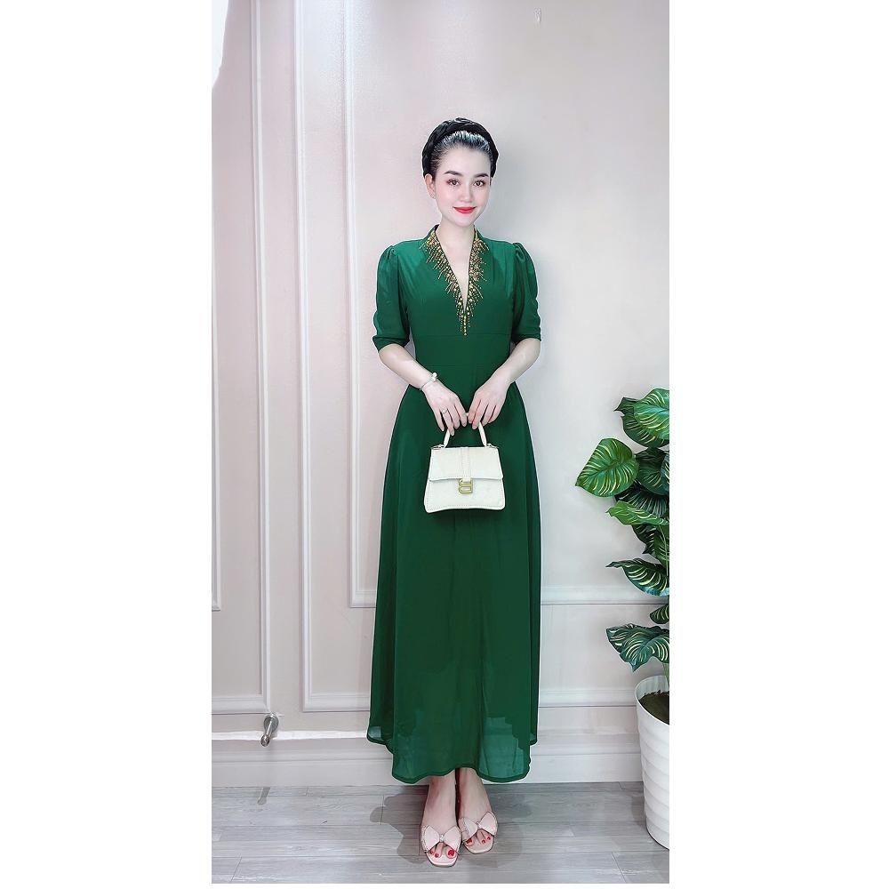 M93 ĐẦM CỔ V NỮ HOÀNG