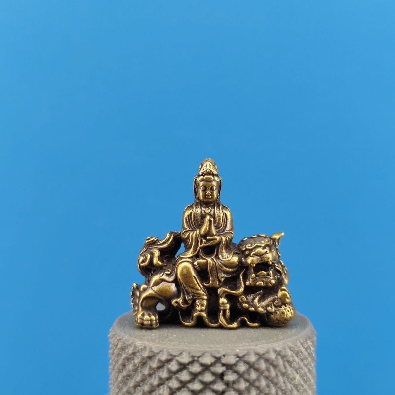 Đồng thau Guanyin Đồ trang trí Guanyin Bồ Tát Tượng Phật Di Động thờ cúng Đồ trang trí Gửi con trai 