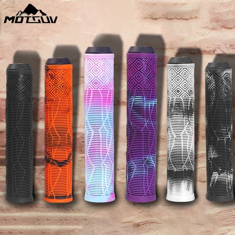 Tay cầm xe đạp leo núi cao su mềm màu hỗn hợp, chống trơn trượt và giảm shock