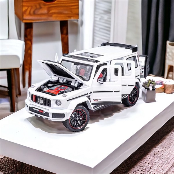 Mô hình xe ô tô Mercedes-Benz G800 Brabus 1:24 cao cấp kim loại - XLG - Rubik Ocean