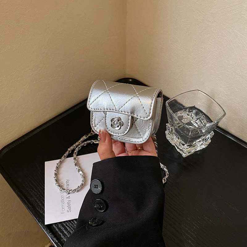 Túi Vuông Nhỏ Nữ Son Môi Túi Tai Nghe Hình Thoi Chanel Phong Cách Mini Messenger Thay Đổi Dây Cổ Túi