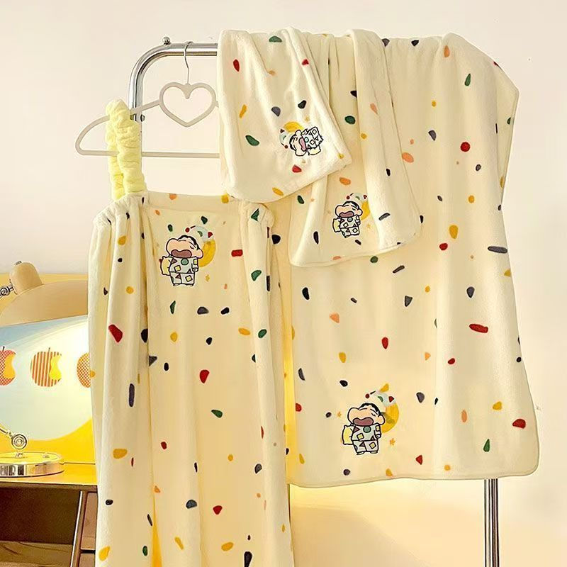 TQ~Crayon Shin-chan bath towel, cute bath skirt, coral fleece adult bath towel, wearable large towel