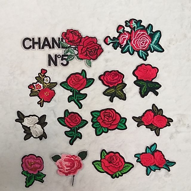 Hoa trang trí ,hình ủi và hình may,( 5 hình )