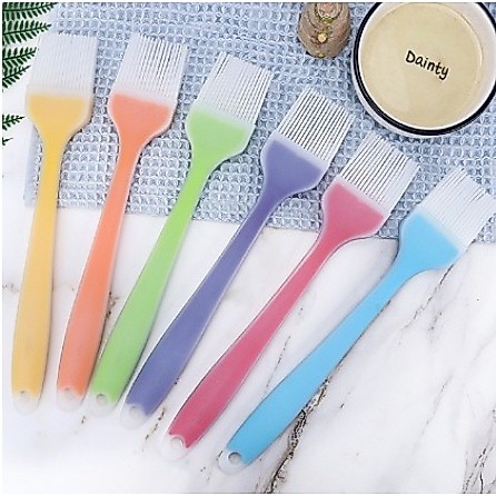 Cọ Phết Đúc Liền Silicon Nhiều Màu