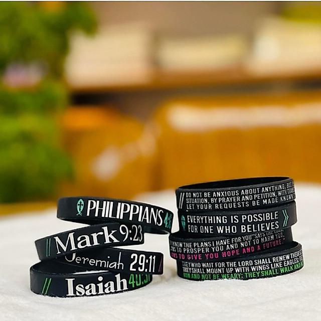 Vòng tay su Bible verse