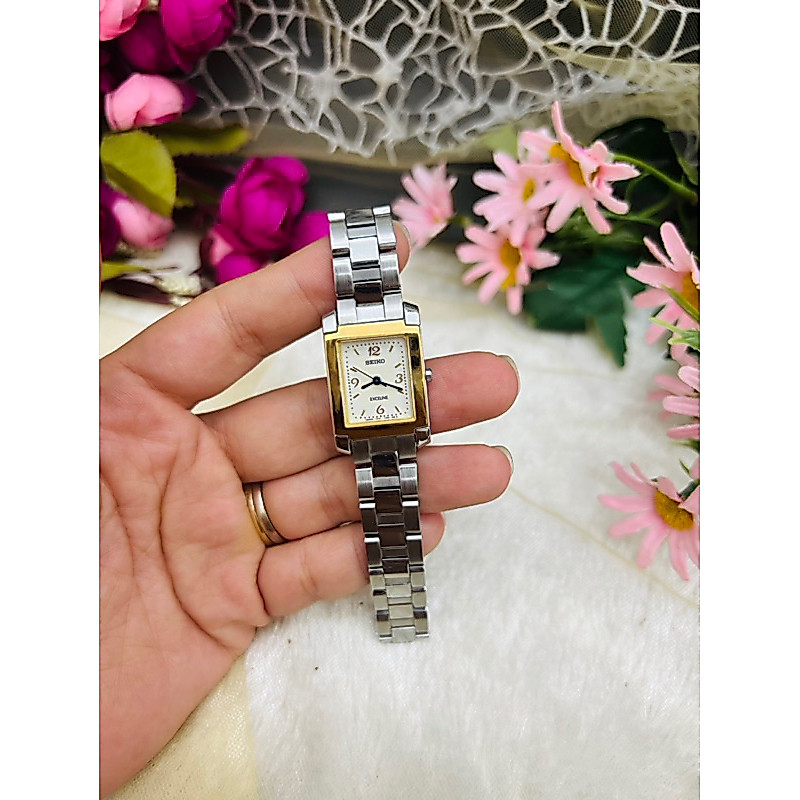 Đồng hồ si nữ Seiko