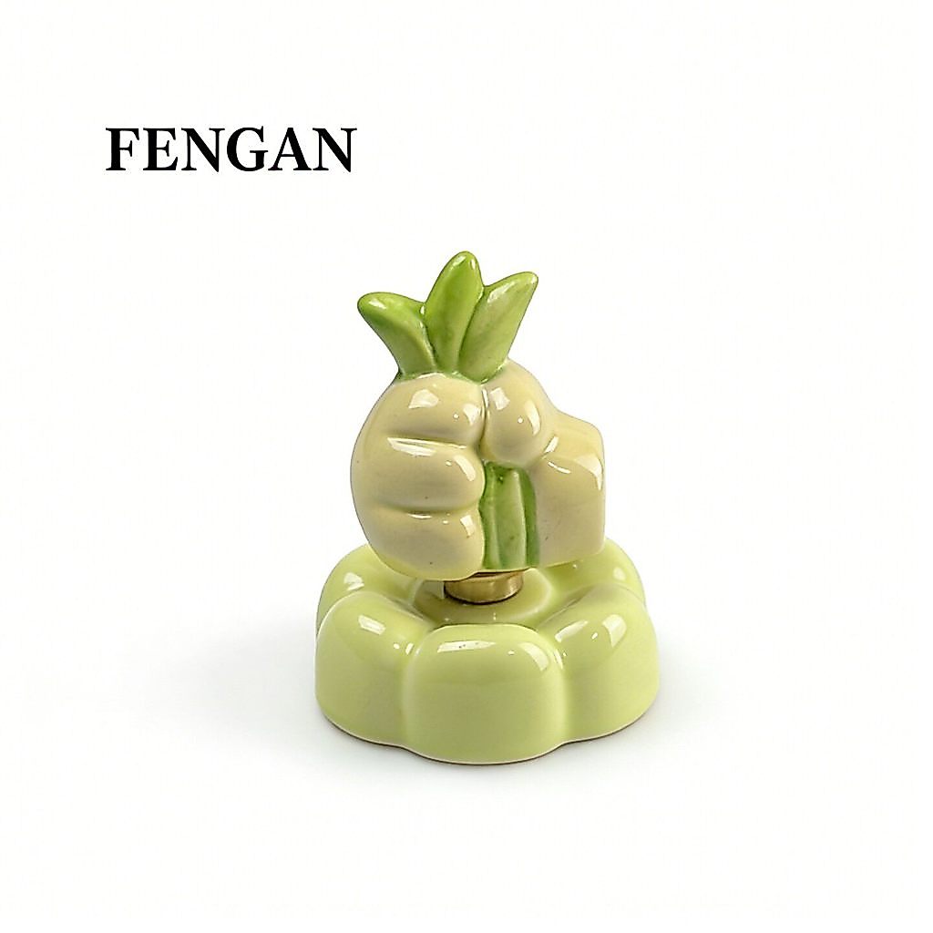 Hàng có sẵn Giảm giá hấp dẫn [Tay cầm cỏ có nghĩa là gì?]Zhuanzhuanle Jingdezhen Đồ trang trí bằng g