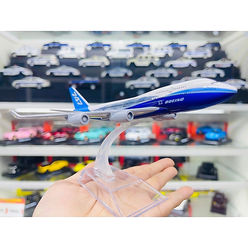 Mô hình máy bay trưng bày có đế tháo rời bằng hợp kim kích thước 16cm dòng B Usa Intercontinental Li