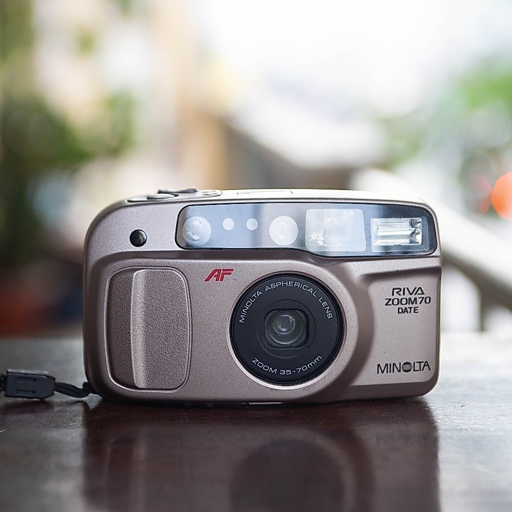 Minolta Riva Zoom 70 Date [PNS|35mm]