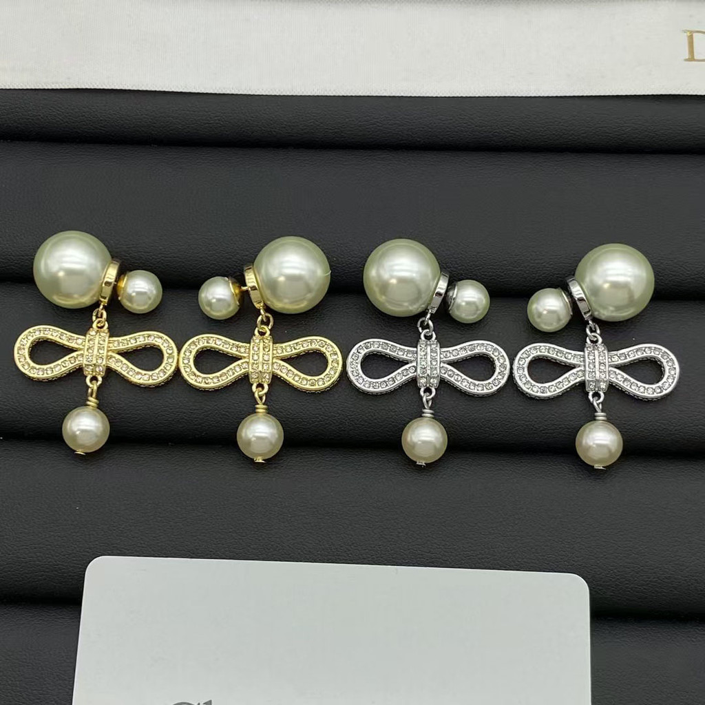 Dijia / D Nhà Lớn Ngọc Trai Nhỏ Chữ CD Nơ Bông Tai Ngọc Trai Nữ Phong Cách Chanel Bông Tai Bạc Kim B