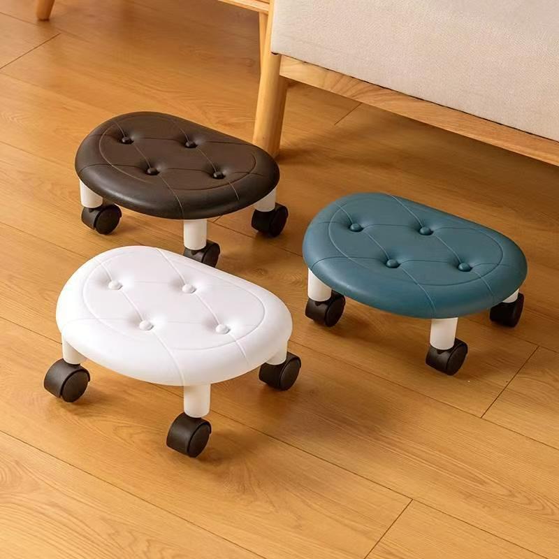 Ghế ngồi bệt đóng hàng khung viền chắc chắn, Ghế bệt có bánh xe xoay 360 độ