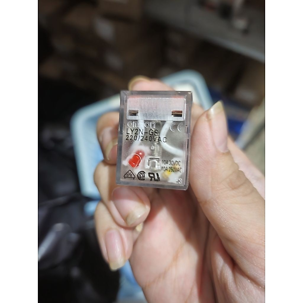 Rơ le Omron LY2N-GS 8 chân to 12V 24V 220V