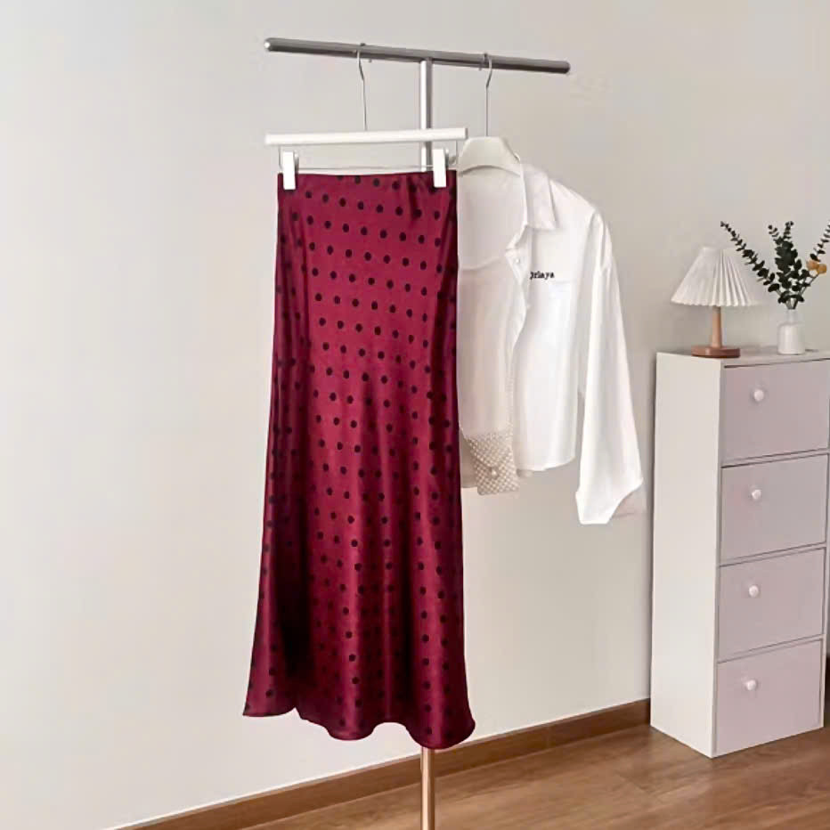Chân Váy Lụa Dáng Dài Đuôi Cá Xòe Nhẹ Họa Tiết Chấm Bi NV606 Chất Lụa Cao Cấp Siêu Tôn Dáng Sang Trọng | BigBuy360 - bigbuy360.vn