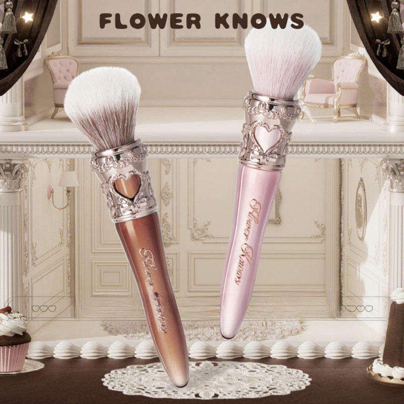 FLOWER BIẾT # FLOWER BIẾTS Blush Brush Sweetheart Bear Series Đầu Tròn Blush Brush Dụng Cụ Trang Điể