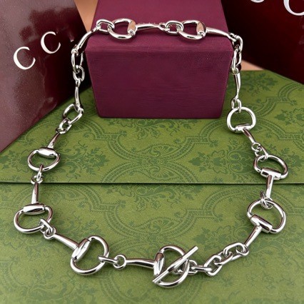 KJ0M Gu//i Sweet and cool style white copper plated with thick silver flat cross chain with letters 