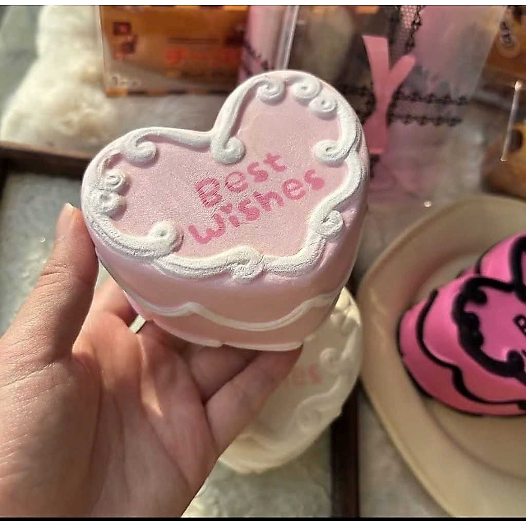 Squishy Rose Heart Cake Bánh Kem Hoa Hồng