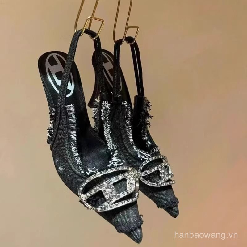 25Summer Thin Heel Retro High Heel Closed-Toe Sandals Letter High Heels