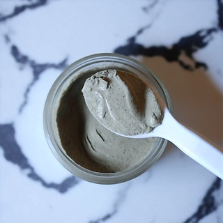 Kem đánh răng sét khoáng Bentonite